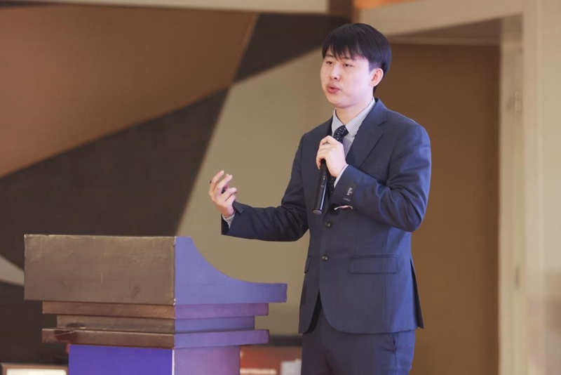 超凡国际超凡国际官网
产品企划总监文春杰